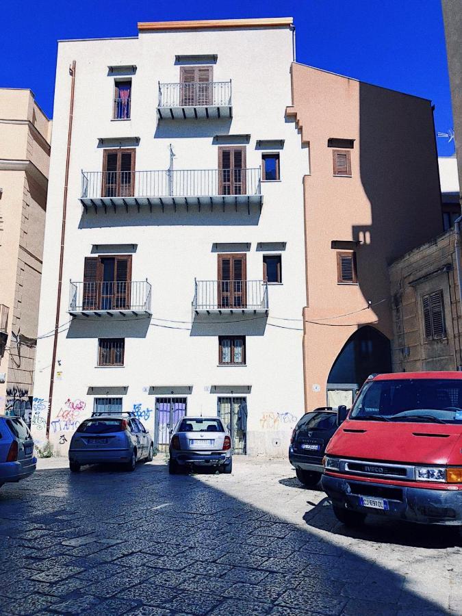 Le Quattro Chiavi Apartment Palermo Exterior photo